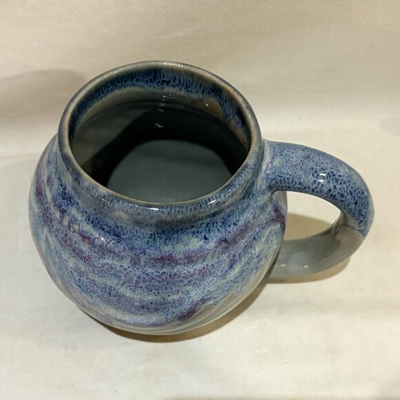 Bay Pottery Hand Crafted Drip Glaze Smiley Mug - Picture 5 of 7